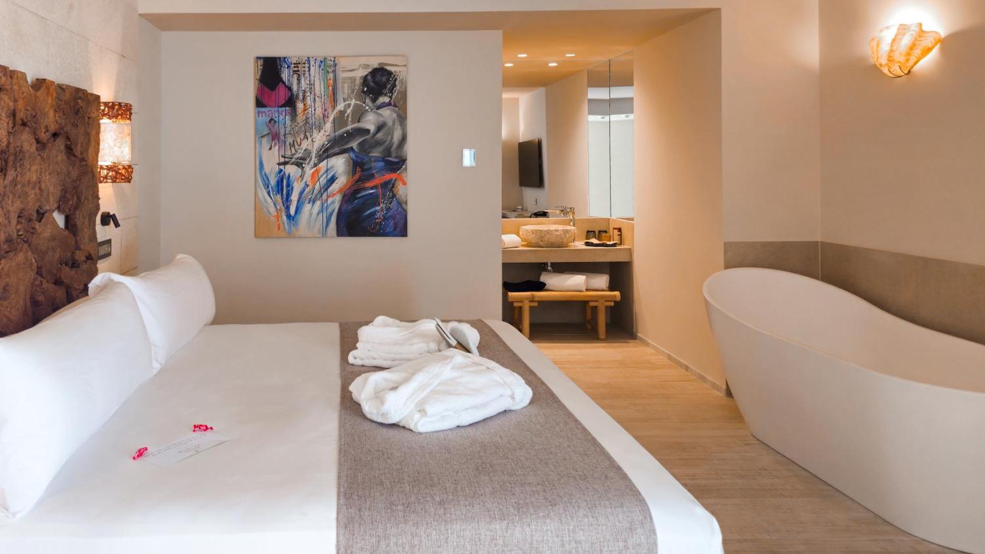 Event By Qhotels - Adults Recommended Hotel